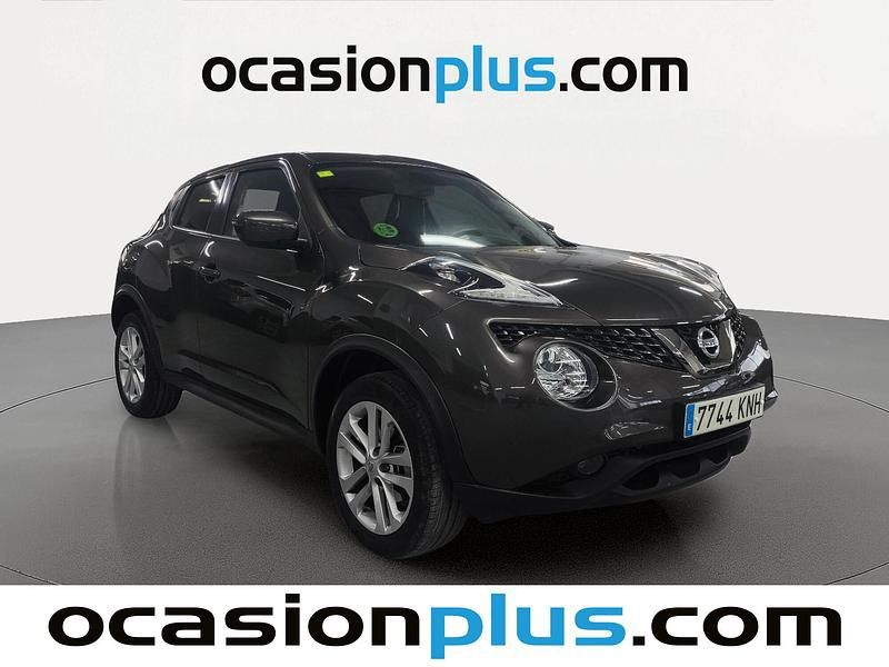 Usado Nissan Juke N-Connecta 110 CV (80 kW) 2018 Marrón SUV