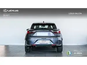 Usado Lexus LBX 136 CV (100 kW) 2026 Gris SUV