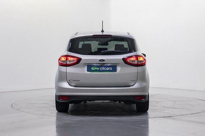 Usado Ford C-MAX Titanium 125 CV (91 kW) 2018 Gris / plata Monovolumen