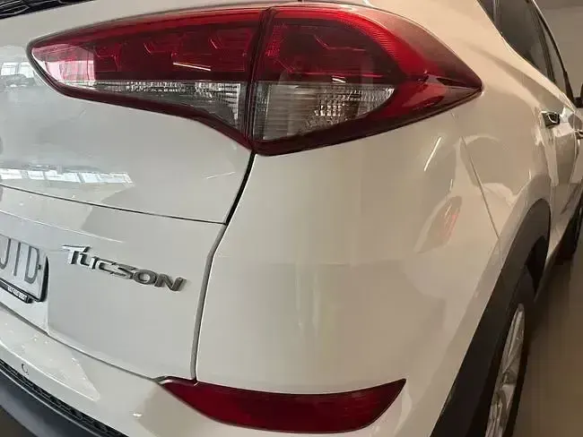 Usado Hyundai Tucson 132 CV (97 kW) 2019 Blanco SUV