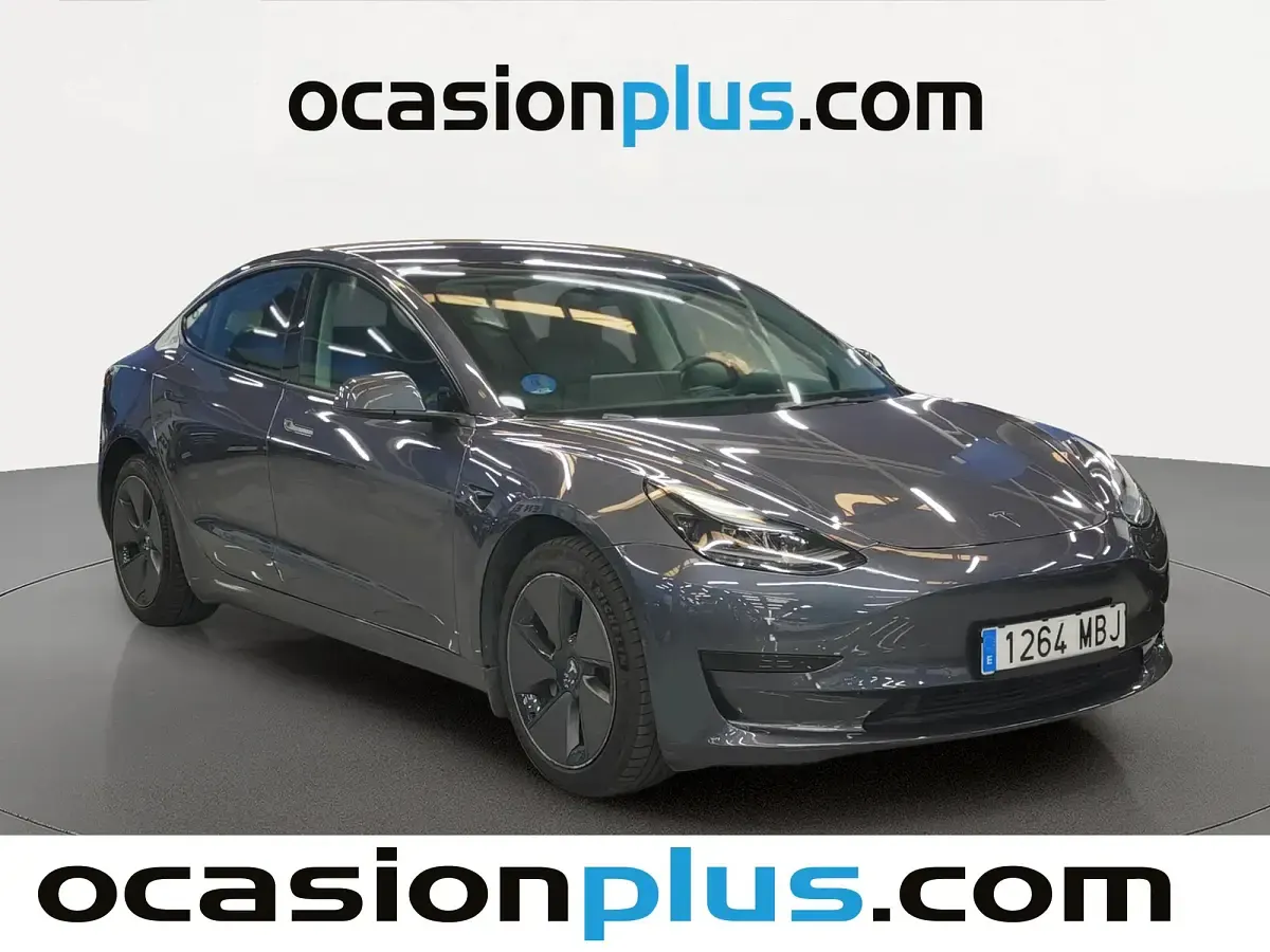 Usado Tesla Model 3 RWD 208 kW (283 CV) 2022 Gris plata Berlina