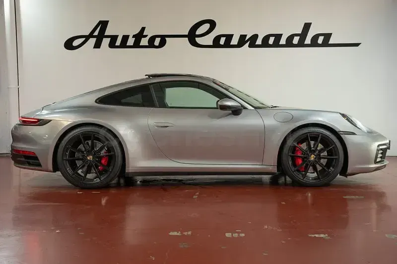 Usado Porsche 911 Carrera 4S 450 CV (330 kW) 2020 Gris / plata Coupe