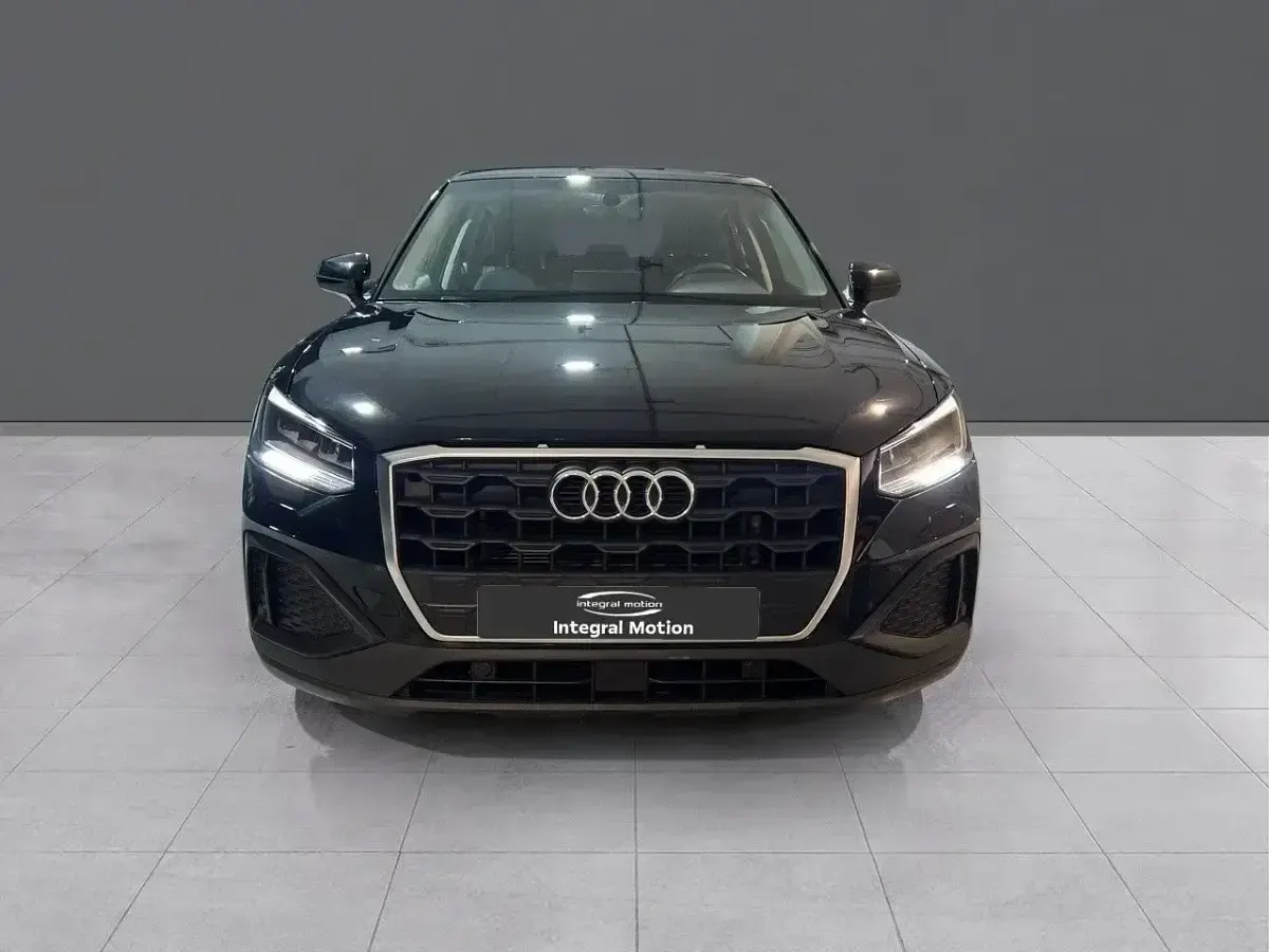 Usado Audi Q2 Premium 110 CV (80 kW) 2024 Negro SUV