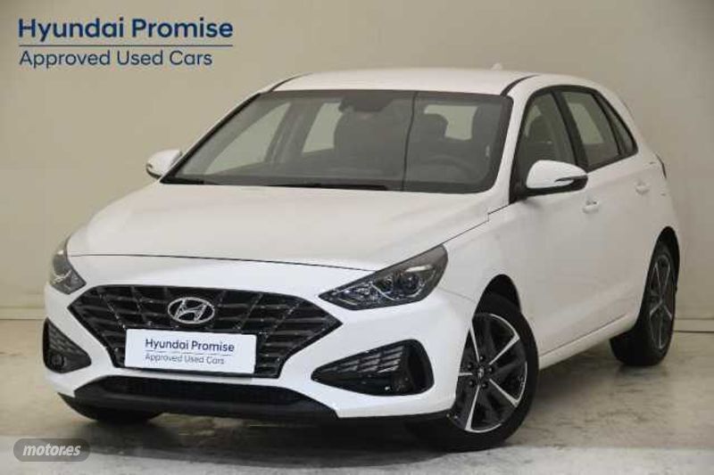 Atlas white Usado 2024 Hyundai i30 | 19.300 € (Precio justo) - Imagen 1/4