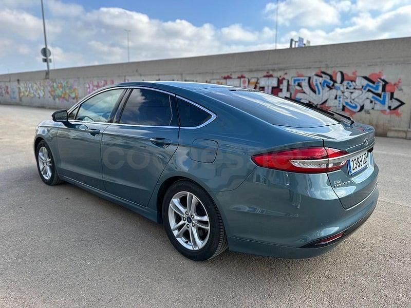 Usado Ford Mondeo Titanium 165 CV (121 kW) 2019 Azul Berlina
