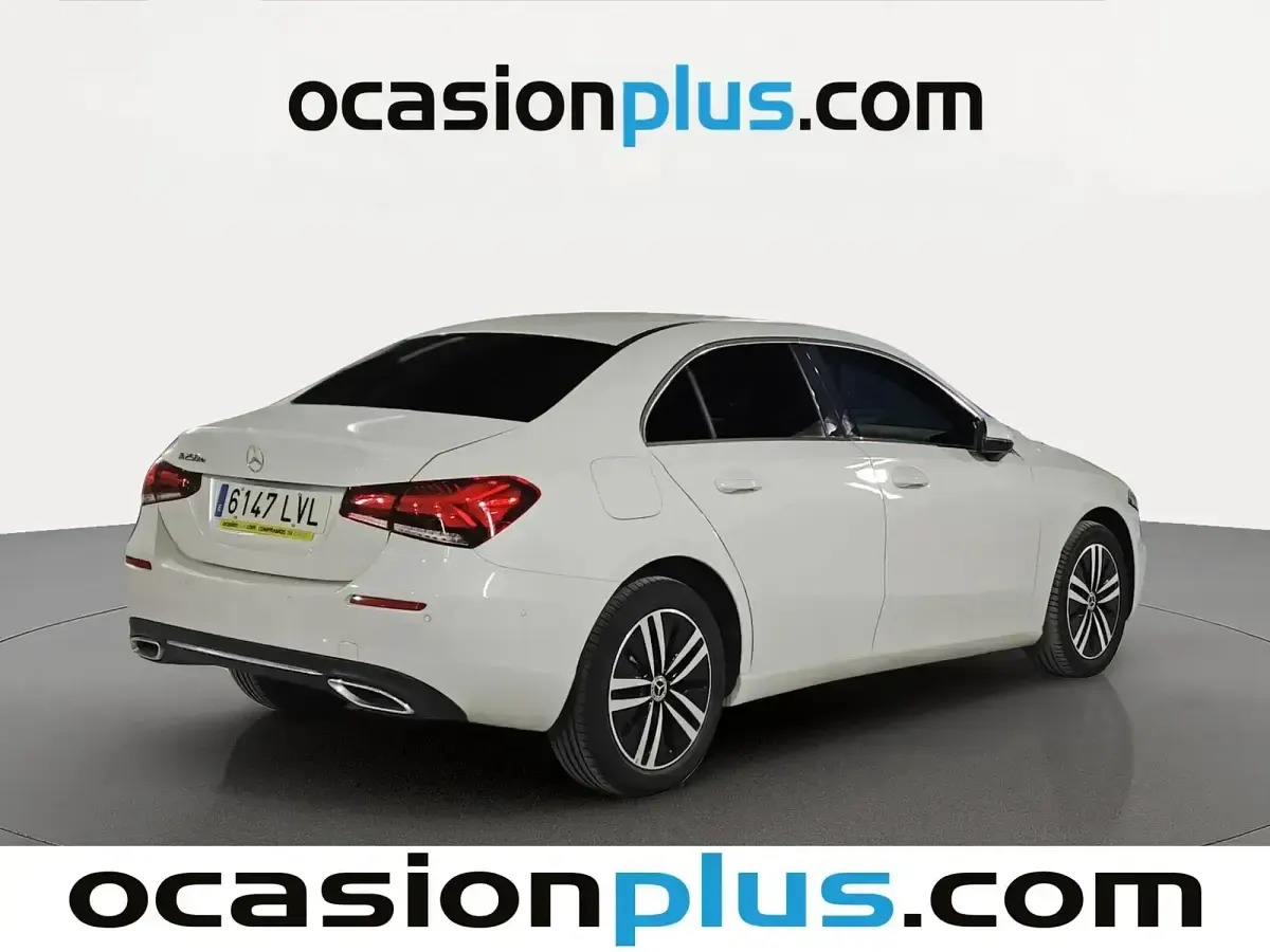 Usado Mercedes A160 218 CV (160 kW) 2021 Blanco Berlina