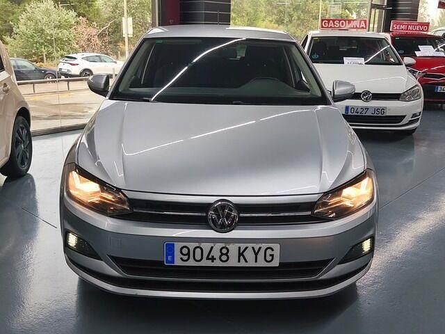 Usado VW Polo Advance 95 CV (69 kW) 2019 Gris Berlina