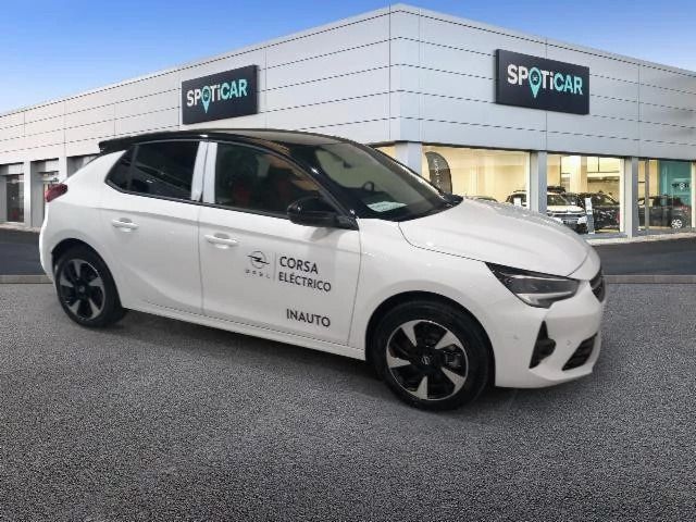 Usado Opel Corsa-e 100 kW (136 CV) 2023 Sedán Utilitario