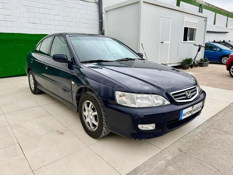 Usado Honda Accord LS 115 CV (84 kW) 2002 Azul Berlina