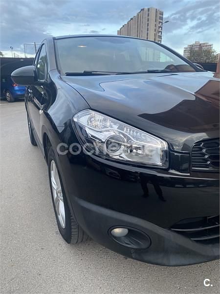 Usado Nissan Qashqai Acenta 110 CV (80 kW) 2012 Negro SUV