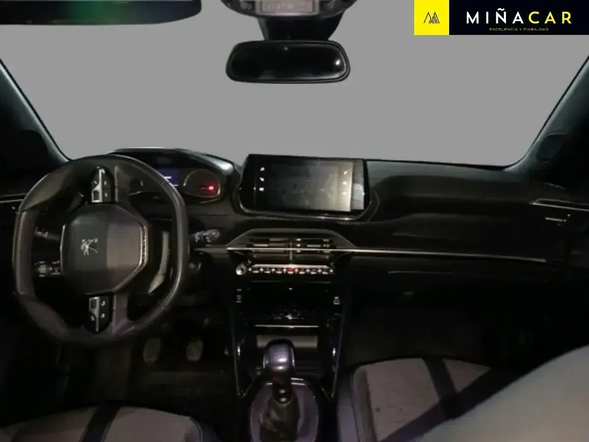 Usado Peugeot 2008 Allure 130 CV (95 kW) 2023 Blanco SUV
