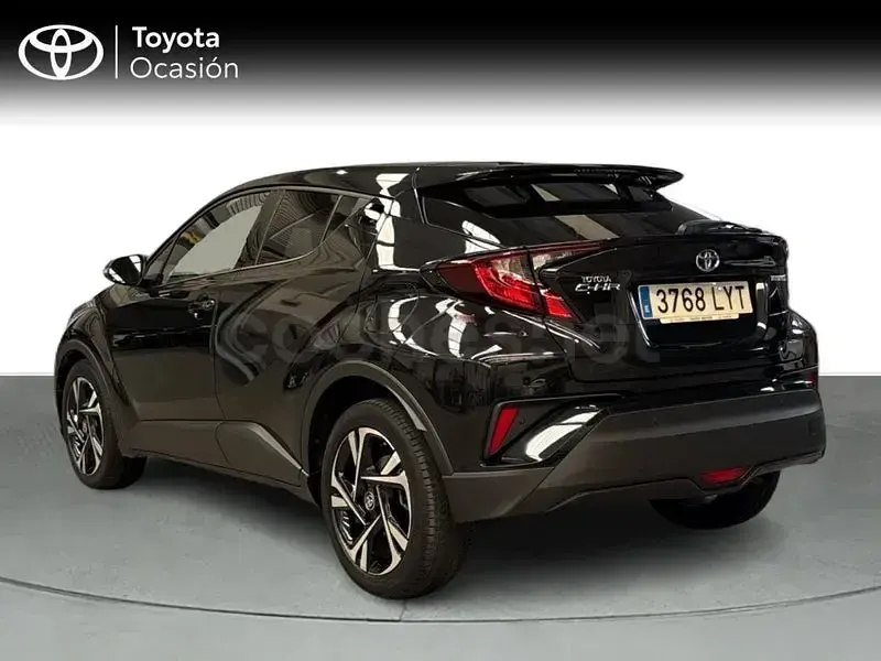 Usado Toyota C-HR Advance 122 CV (89 kW) 2022 Negro SUV