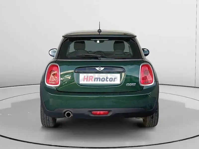 Usado Mini Cooper 136 CV (100 kW) 2016 Verde Utilitario