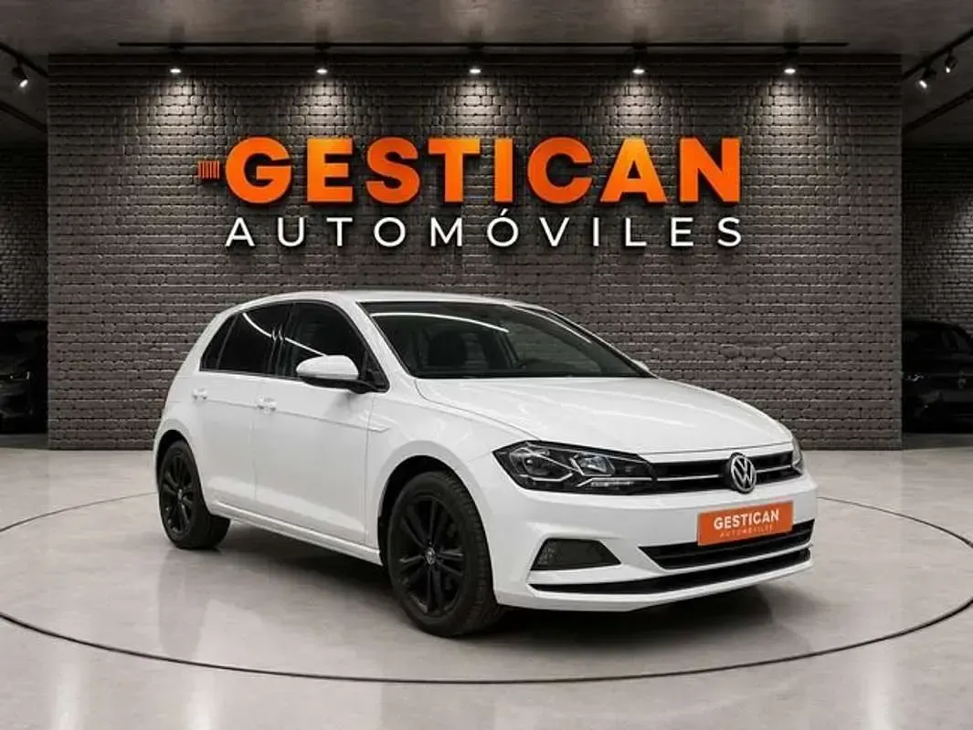 Usado VW Polo United 110 CV (80 kW) 2021 Blanco Utilitario