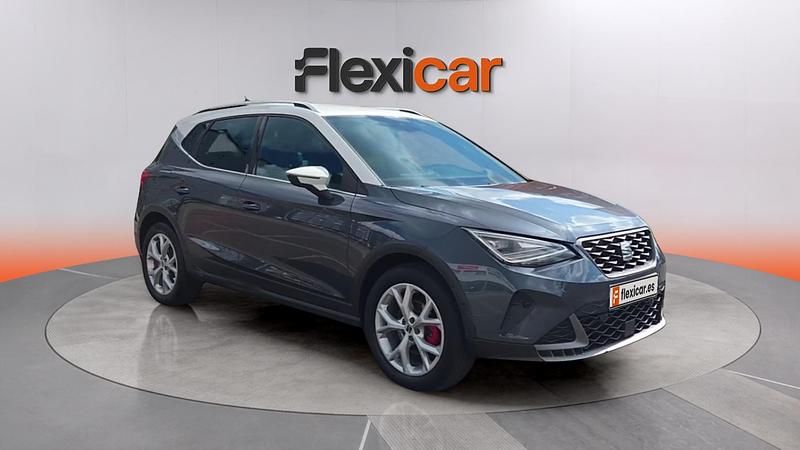 Usado Seat Arona FR 150 HP (110 kW) 2023 Azul SUV