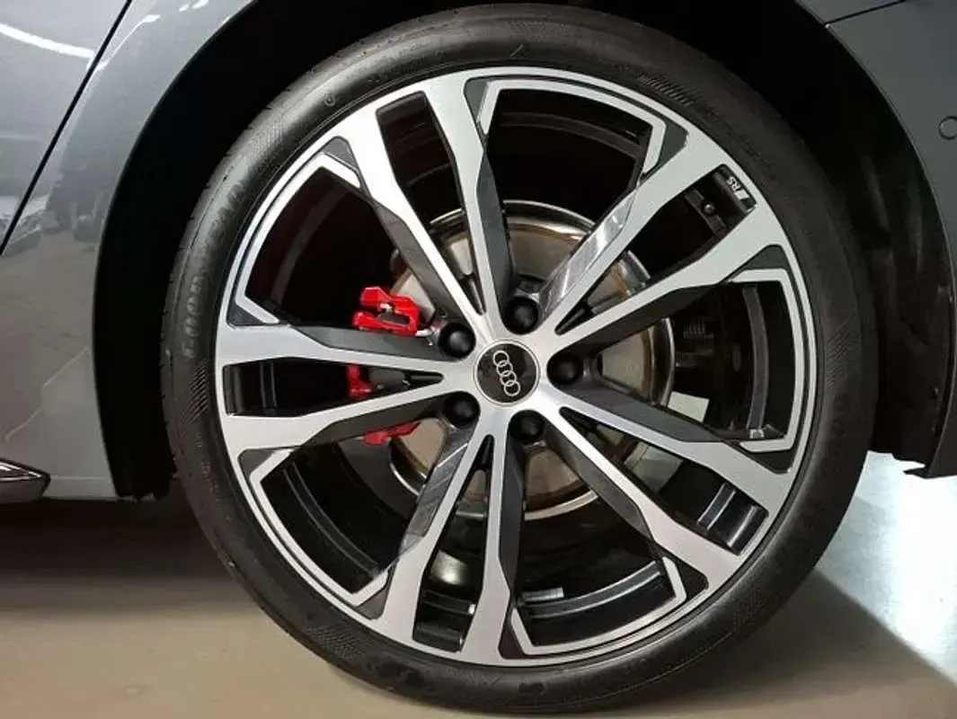 Usado Audi A5 S-Line 150 CV (110 kW) 2025 Gris Berlina