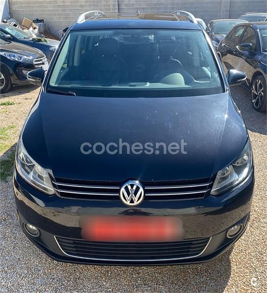 Usado VW Touran Advance 140 CV (102 kW) 2012 Negro Monovolumen