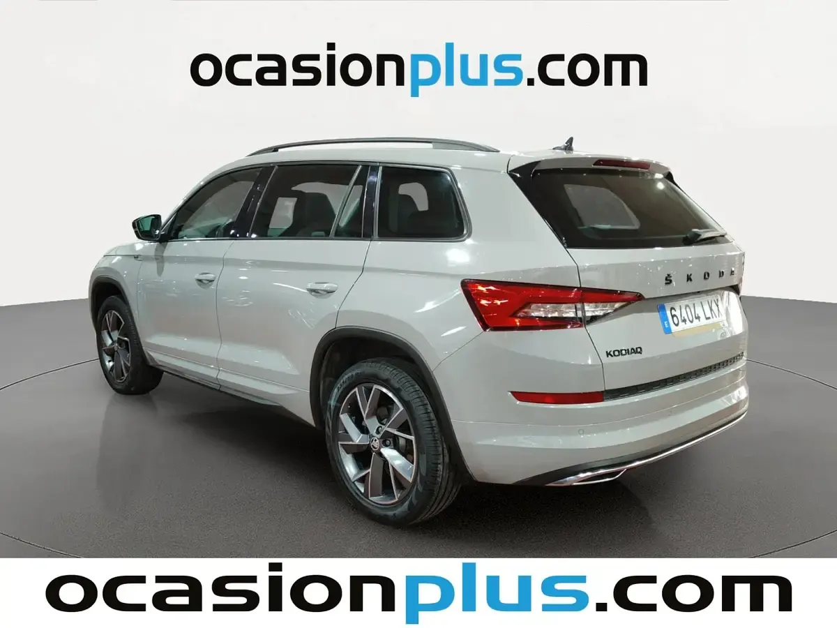 Usado Skoda Kodiaq SportLine 150 CV (110 kW) 2020 Gris SUV