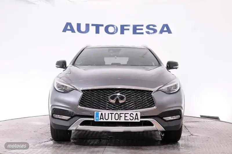 Usado Infiniti QX30 Premium 211 CV (155 kW) 2018 Gris SUV