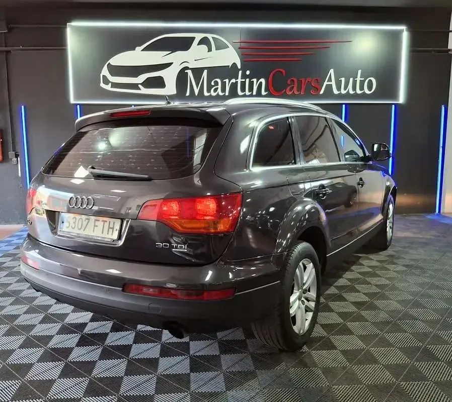 Usado Audi Q7 234 CV (172 kW) 2007 Gris SUV