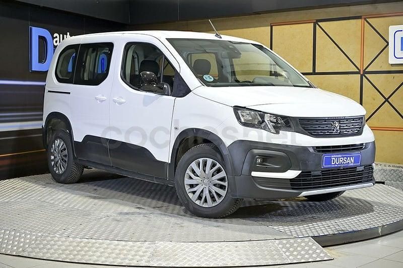 Usado Peugeot Rifter Active 100 CV (73 kW) 2022 Blanco Monovolumen