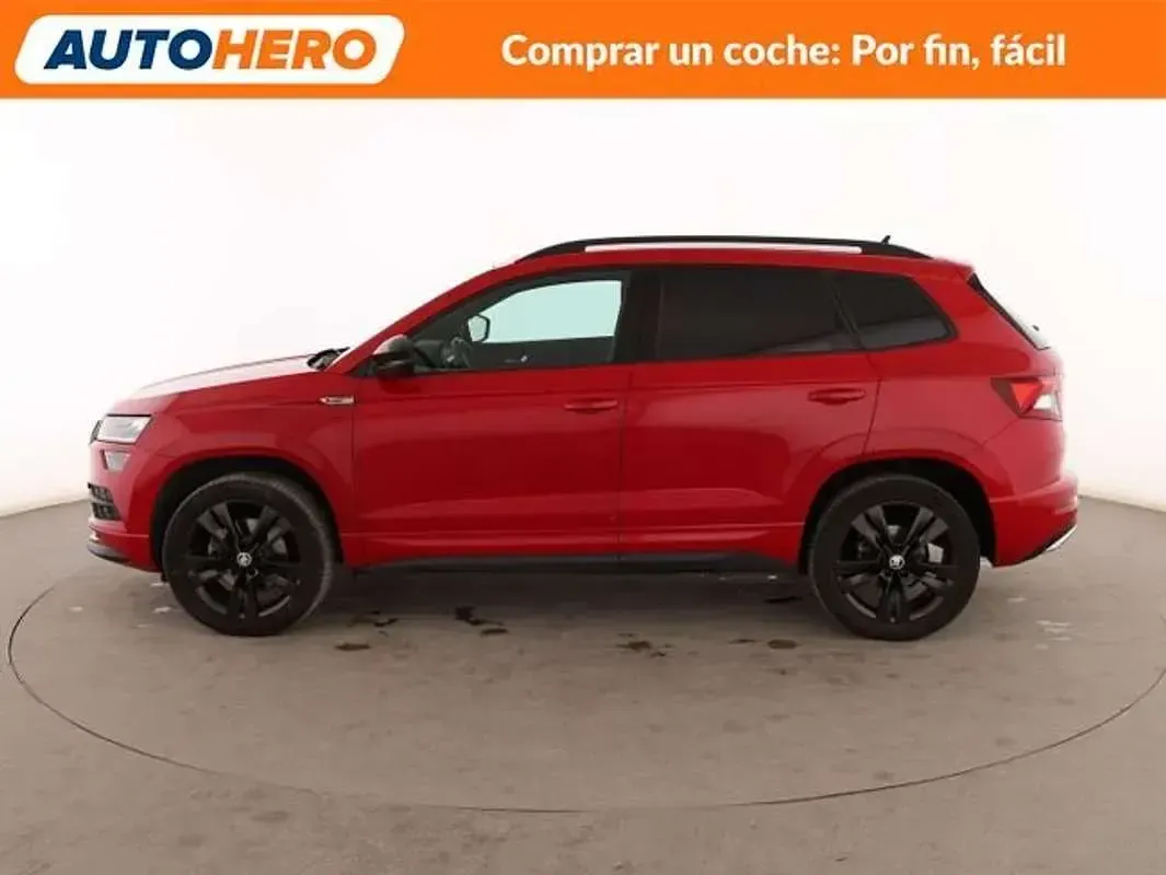 Usado Skoda Karoq SportLine 150 CV (110 kW) 2019 Rojo SUV