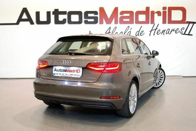 Usado Audi A3 Sportback e-tron Ambition 204 CV (150 kW) 2015 Utilitario