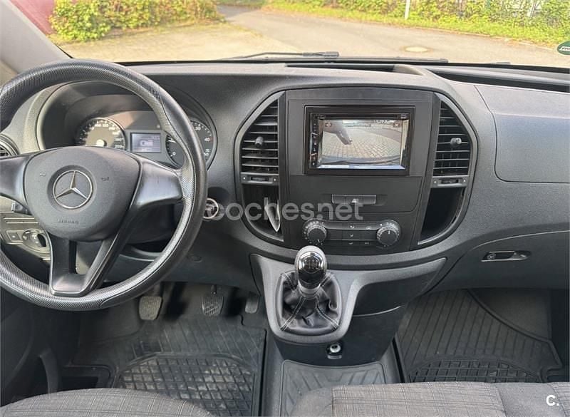 Usado Mercedes Vito Marco Polo 114 CV (83 kW) 2015 Azul Van