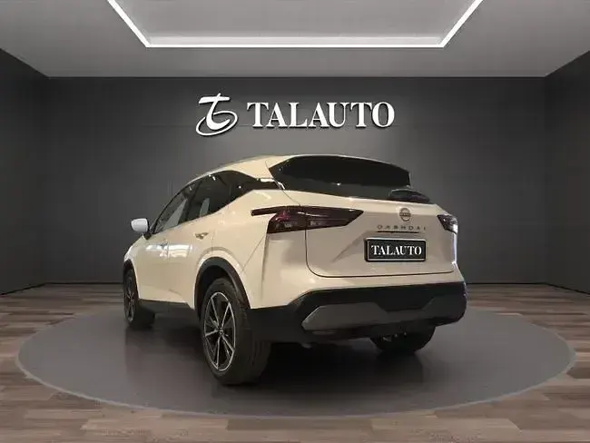 Usado Nissan Qashqai N-Connecta 140 CV (102 kW) 2023 Blanco SUV