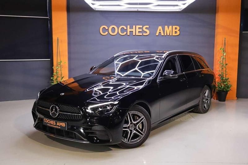 Negro Usado 2022 Mercedes E300 Familiar | 34.950 € (Precio justo) - Imagen 1/4