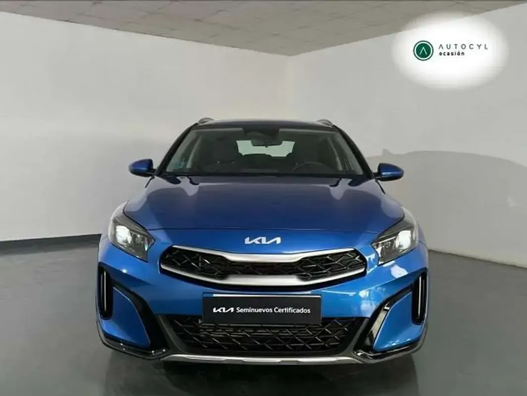 Usado Kia XCeed 101 CV (74 kW) 2025 Azul SUV