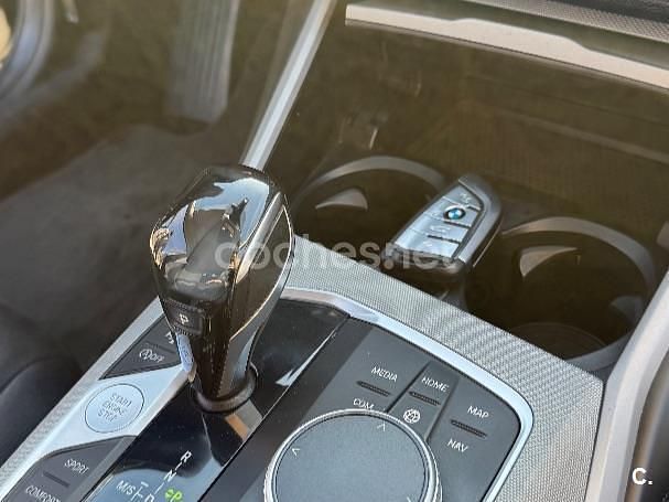 Usado BMW 318 150 CV (110 kW) 2020 Negro Familiar