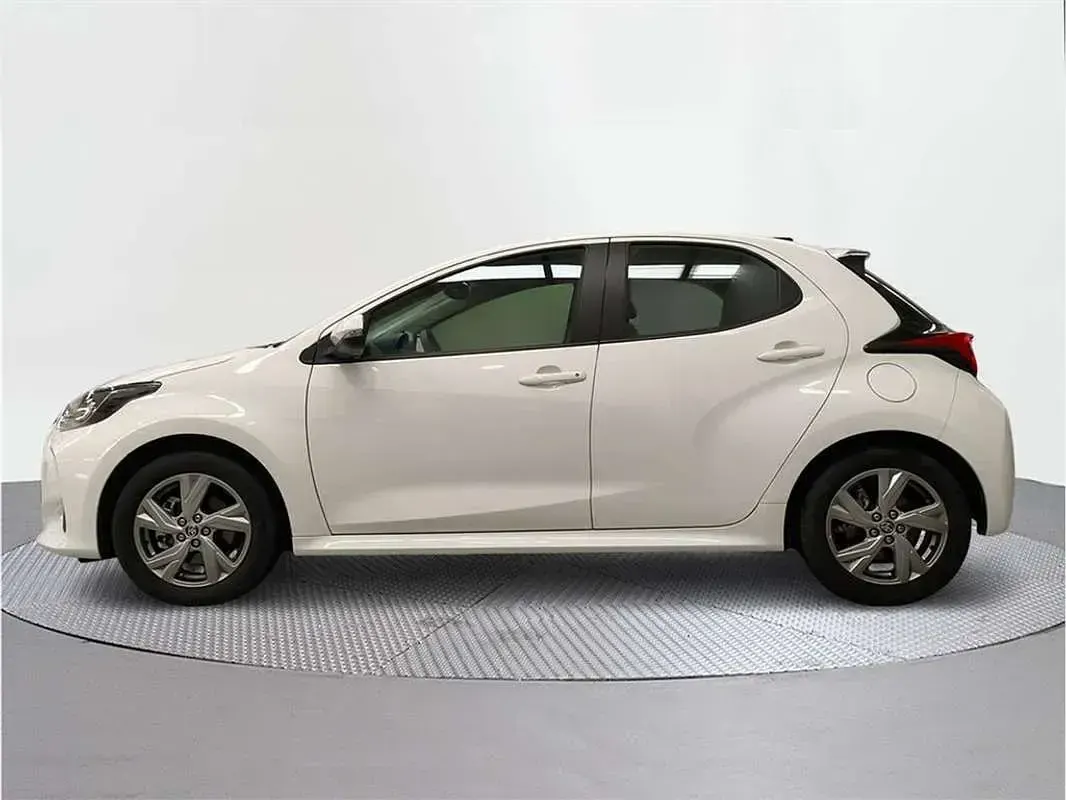 Usado Toyota Yaris Active 116 CV (85 kW) 2025 Utilitario