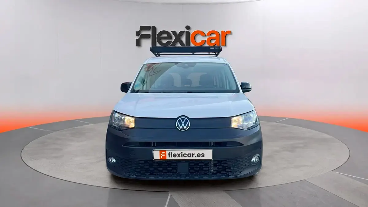 Usado VW Caddy 122 CV (89 kW) 2021 Blanco Monovolumen