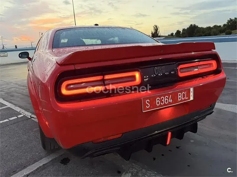Usado Dodge Challenger 485 CV (356 kW) 2023 Rojo Coupe