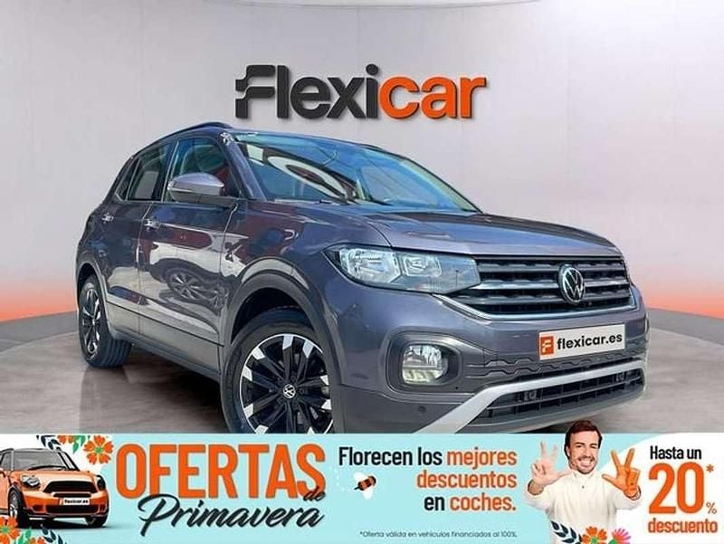 Usado VW T-Cross Advance 110 CV (80 kW) 2022 Gris SUV
