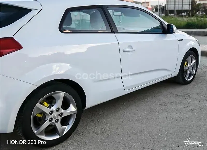 Occasion Kia ProCeed 115 PK (84 kW) 2011 Wit Hatchback