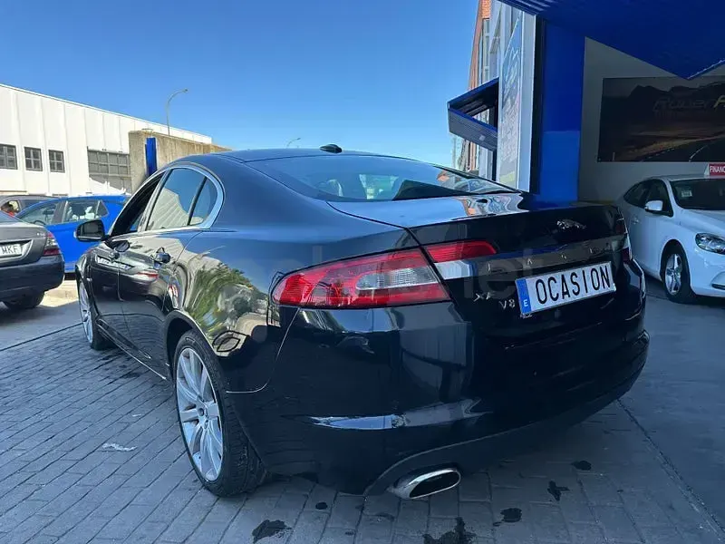 Usado Jaguar XF Premium Luxury 298 CV (219 kW) 2008 Negro Berlina