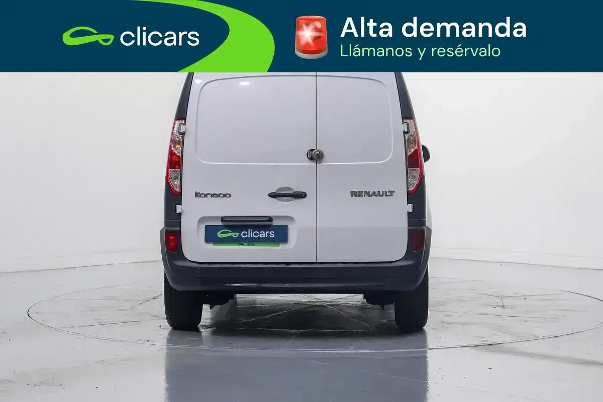 Usado Renault Kangoo 44 kW (60 CV) 2021 Blanco Monovolumen