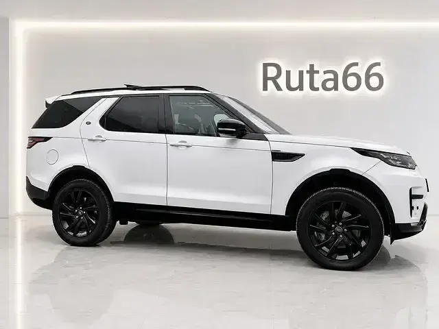 Usado Land Rover Discovery 5 HSE 306 CV (225 kW) 2020 Blanco SUV