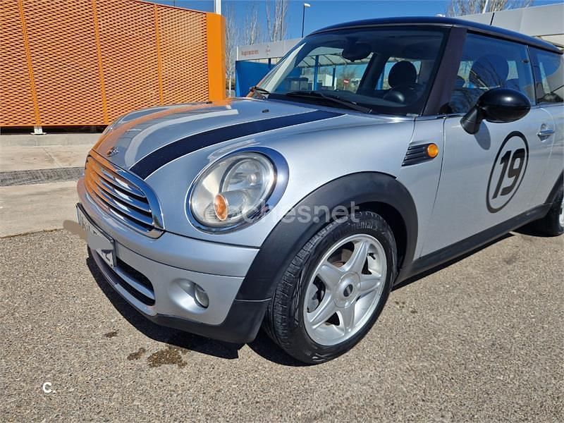 Usado Mini Cooper D 110 CV (80 kW) 2008 Gris / plata Utilitario