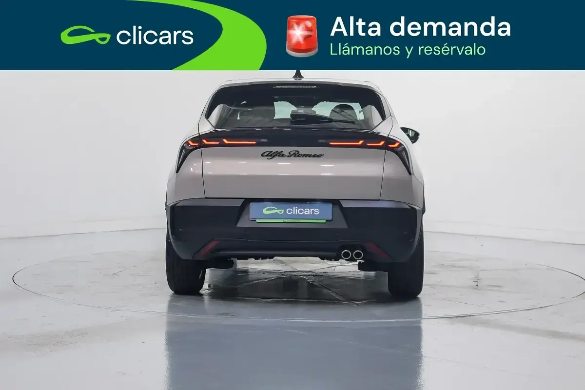 Usado Alfa Romeo GT Junior 136 CV (100 kW) 2025 Gris SUV