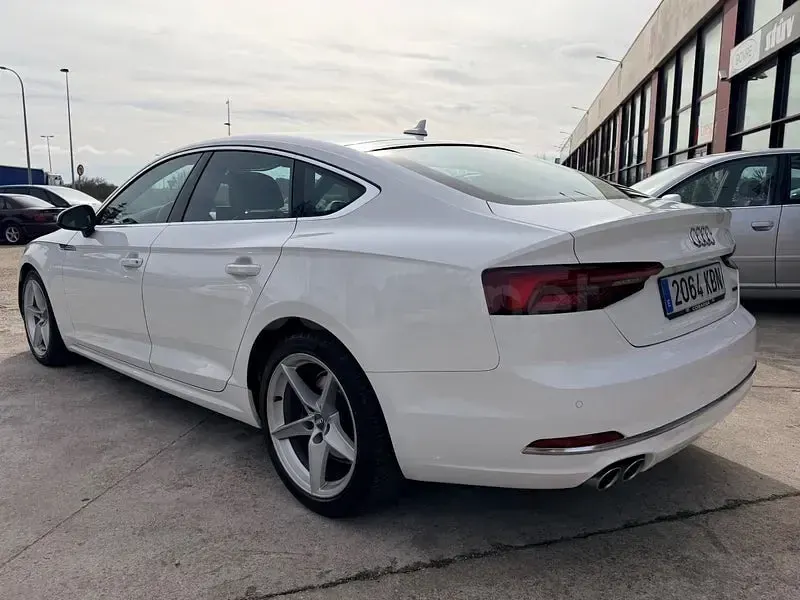 Usado Audi A5 Sportback Sport 218 CV (160 kW) 2018 Blanco Utilitario