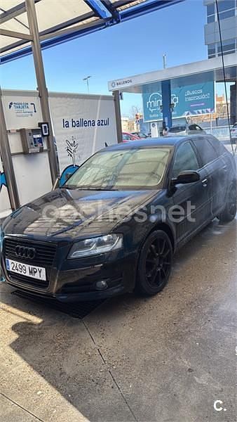 Usado Audi A3 Sportback Attraction 200 CV (147 kW) 2012 Negro Utilitario
