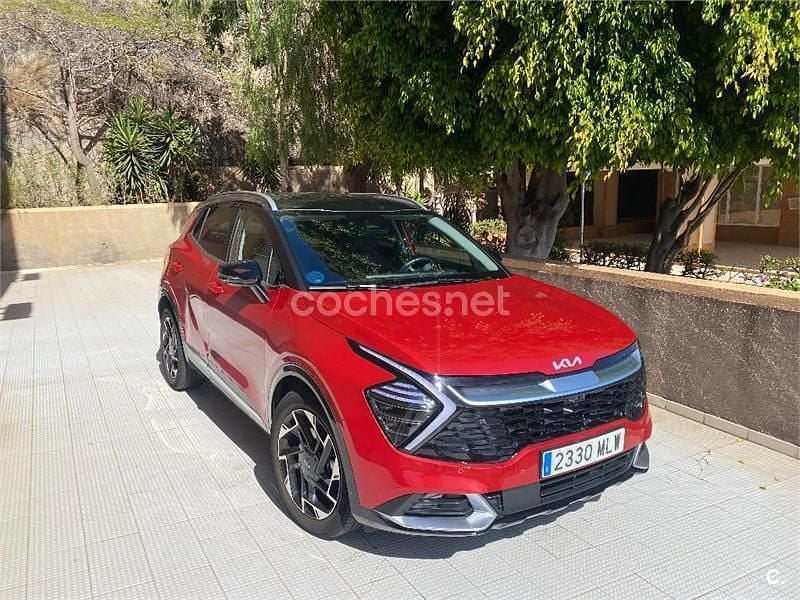 Rojo Usado 2023 Kia Sportage SUV | 35.500 € (Precio justo) - Imagen 1/4