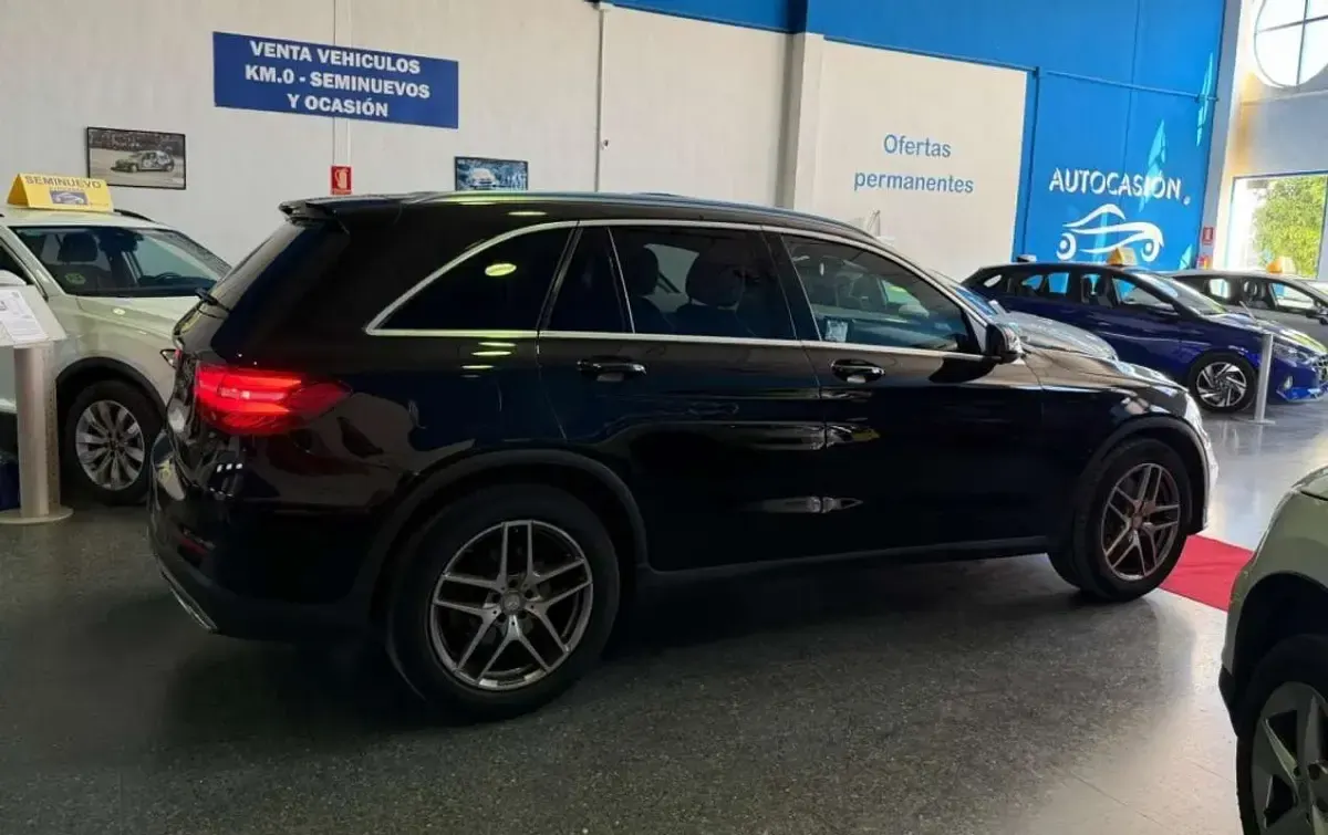 Usado Mercedes GLC220 Exclusive 170 CV (125 kW) 2015 Negro SUV