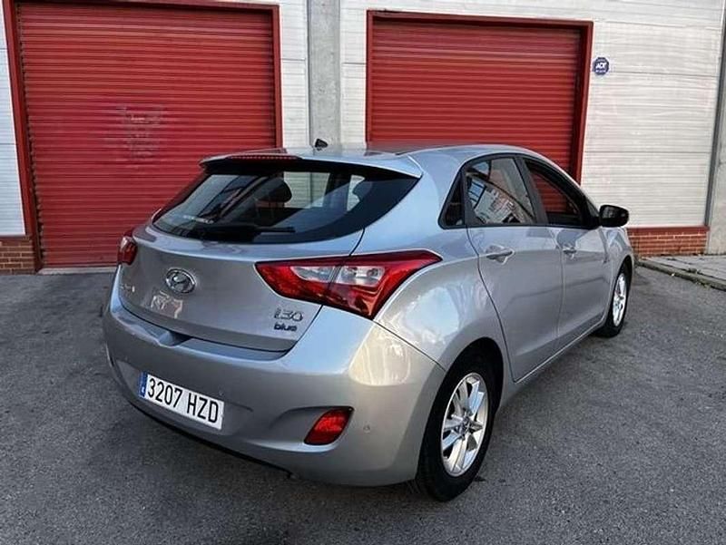 Brugt Hyundai i30 101 HK (74 kW) 2014 Grå Hatchback