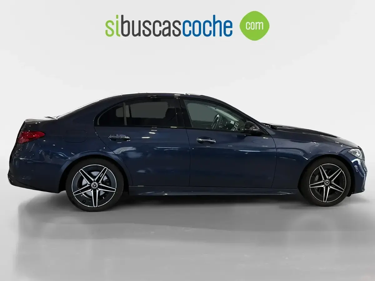 Usado Mercedes C220 200 CV (147 kW) 2023 Azul Berlina