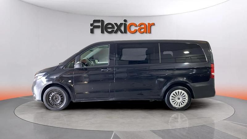 Usado Mercedes Vito 136 CV (100 kW) 2024 Negro Van