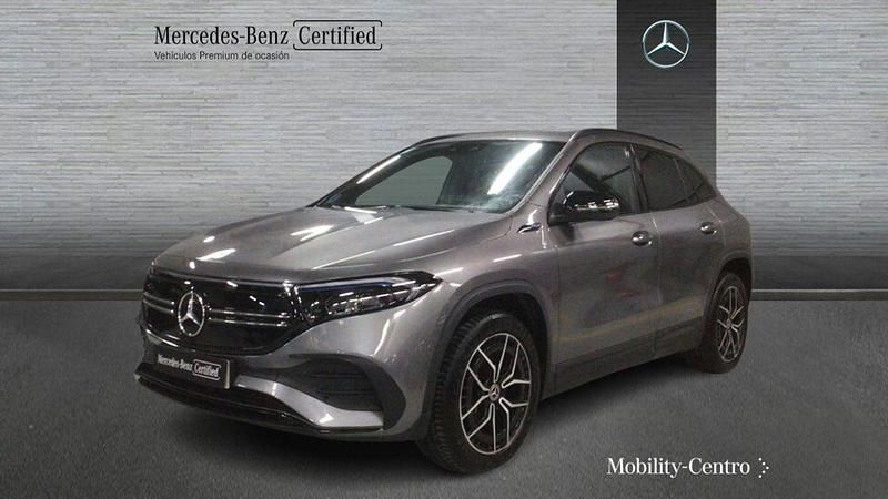 Usado Mercedes EQA250 AMG line 139 kW (190 CV) 2021 Gris montaña met SUV
